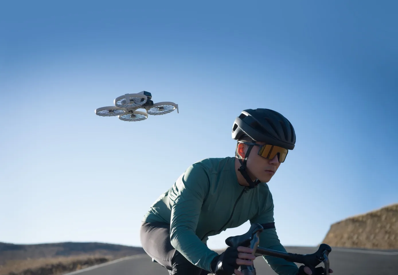 DJI Flip (DJI RC 2) 7 flip 1